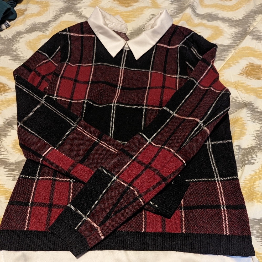 Tahari layered look sweater